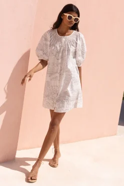Oliphant Embroidered Button Mini- Roma White